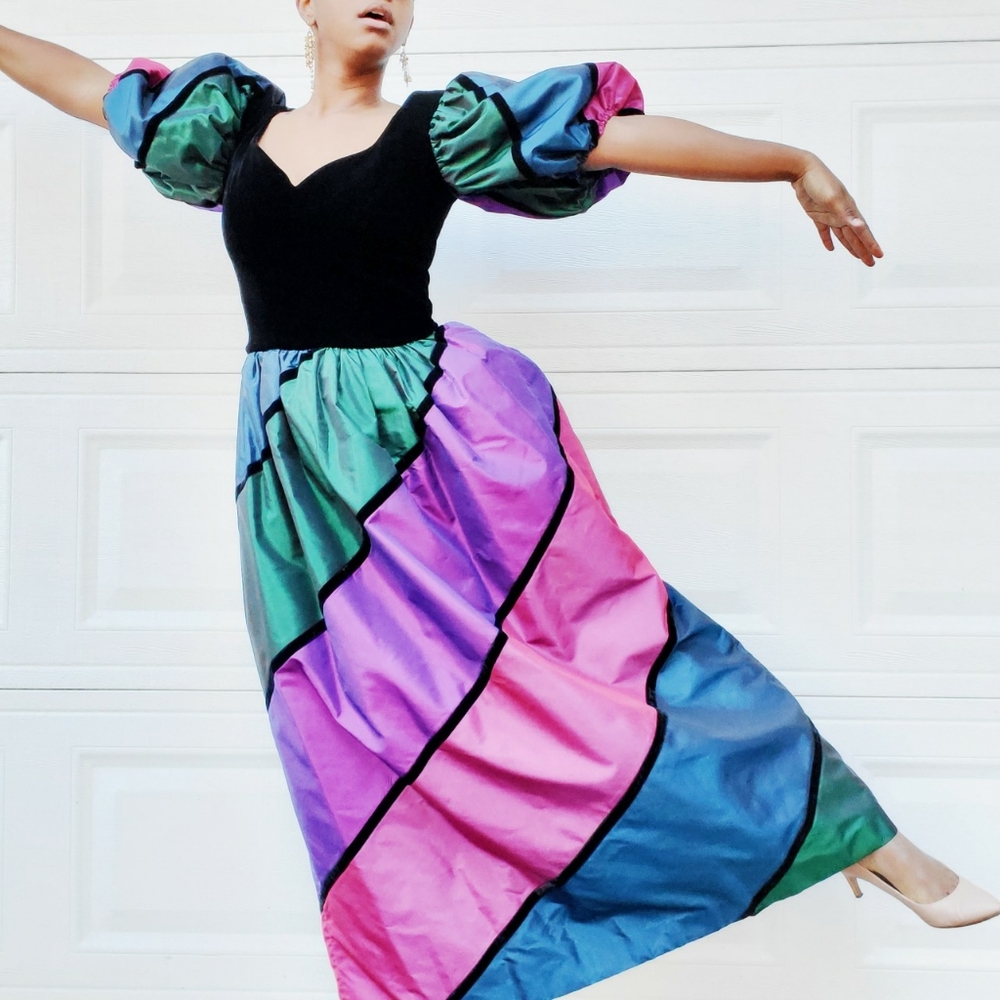 Vintage Victor Costa gown with balloon sleeves